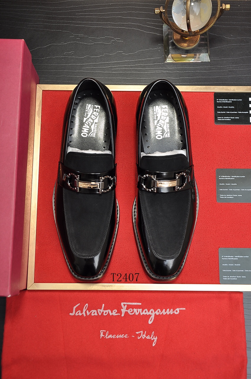 Ferragamo sz38-44 260